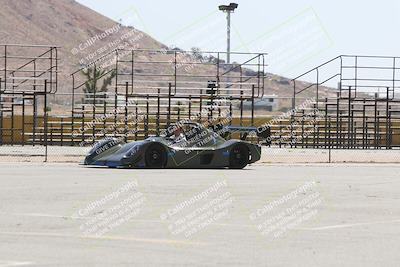 media/May-18-2022-Open Track Racing (Wed) [[f96b7d3cf4]]/Around the Pits/
